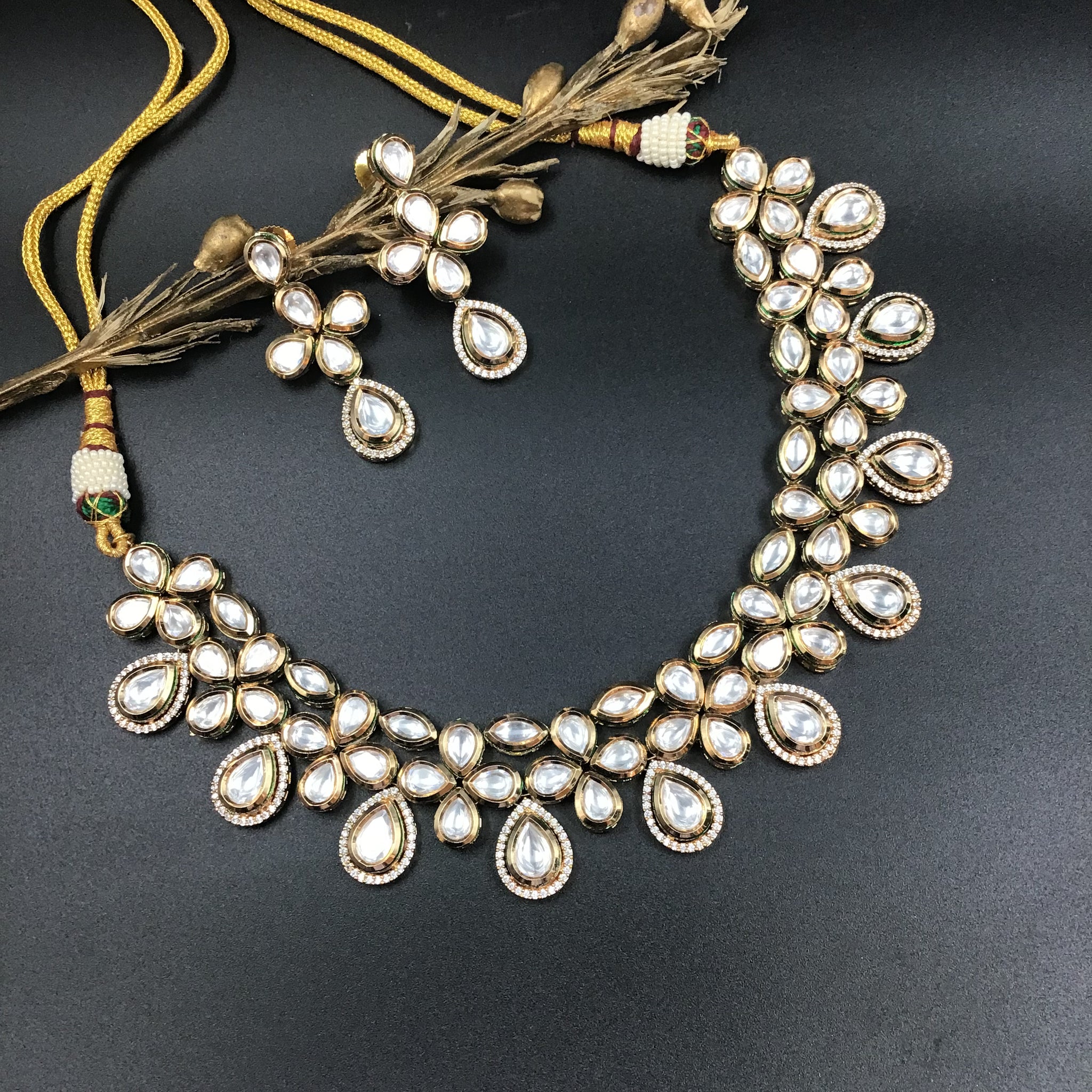 Kundan Necklace Set 2646-28 - Dazzles Jewellery
