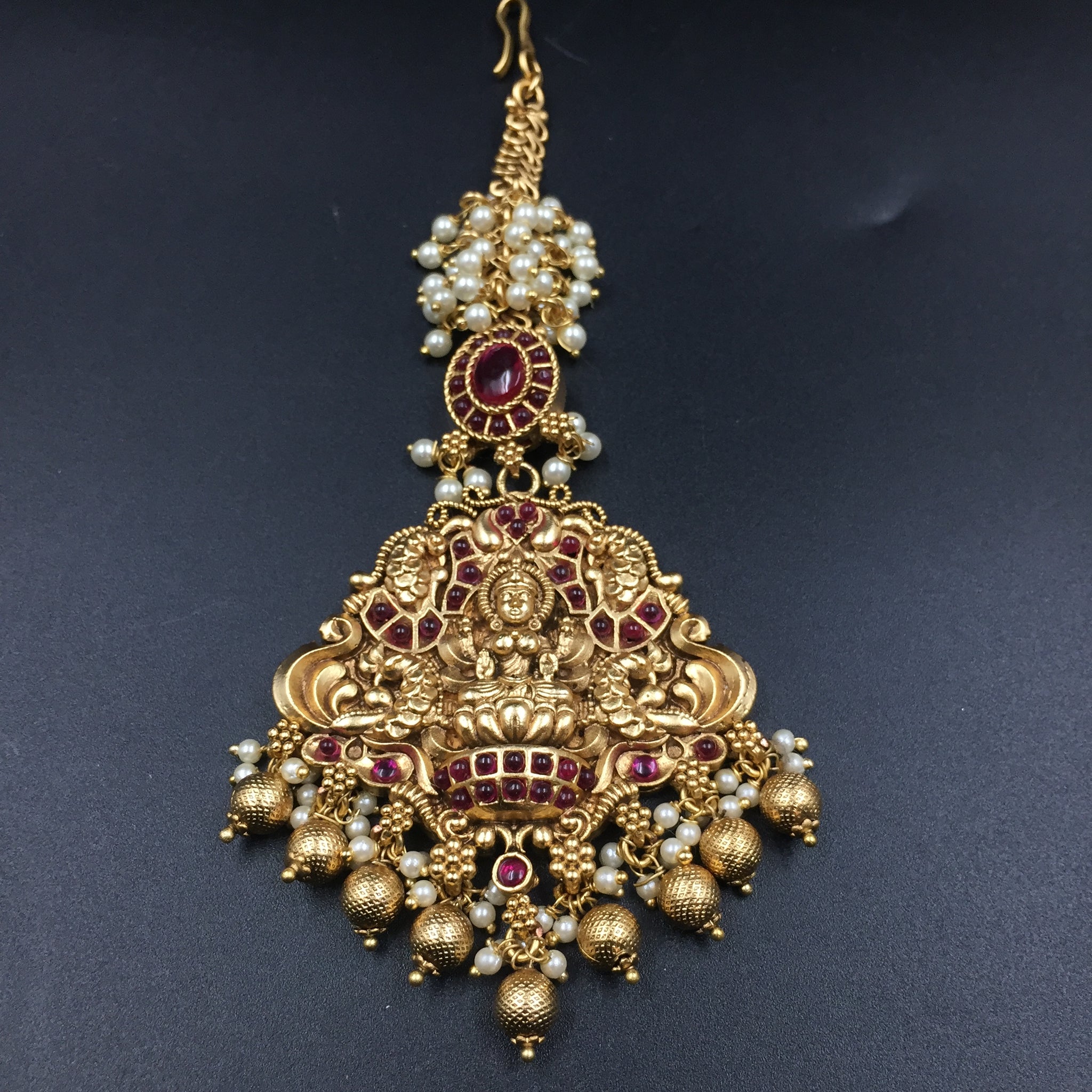 Antique Gold Polish Maang Tikka 3800-28 - Dazzles Jewellery