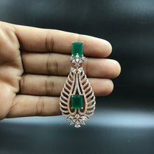 Green Zircon/AD Earring 16435-3582 - Dazzles Jewellery