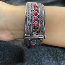 Bangles/Kada 1341-31 - Dazzles Jewellery