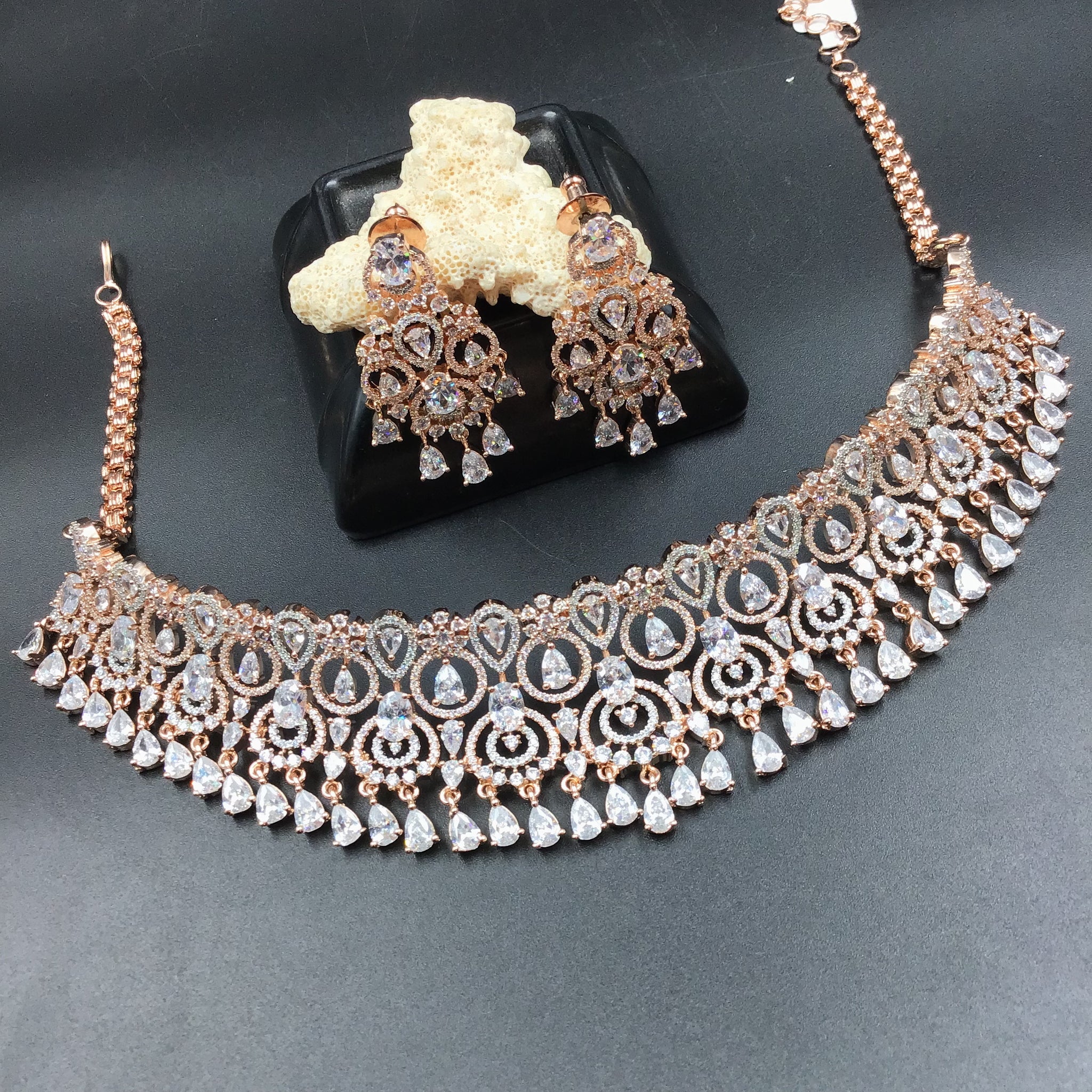 Rose Gold Zircon/AD Choker  Set 18484-5666 - Dazzles Jewellery