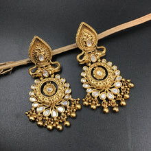 Danglers Antique Earring 3923-28 - Dazzles Jewellery
