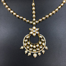 White Kundan Bridal Mathapatti 15495 - Dazzles Jewellery