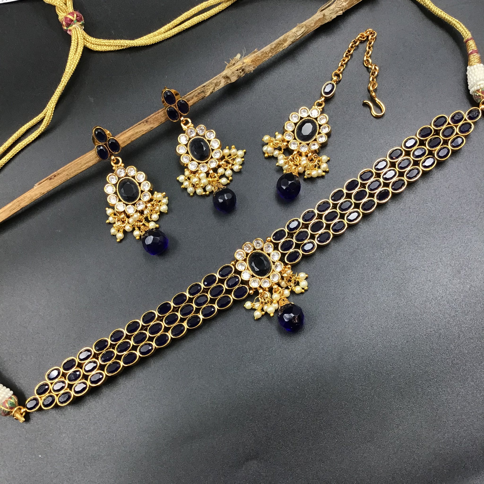 Choker Polki Necklace Set 8268-100 - Dazzles Jewellery