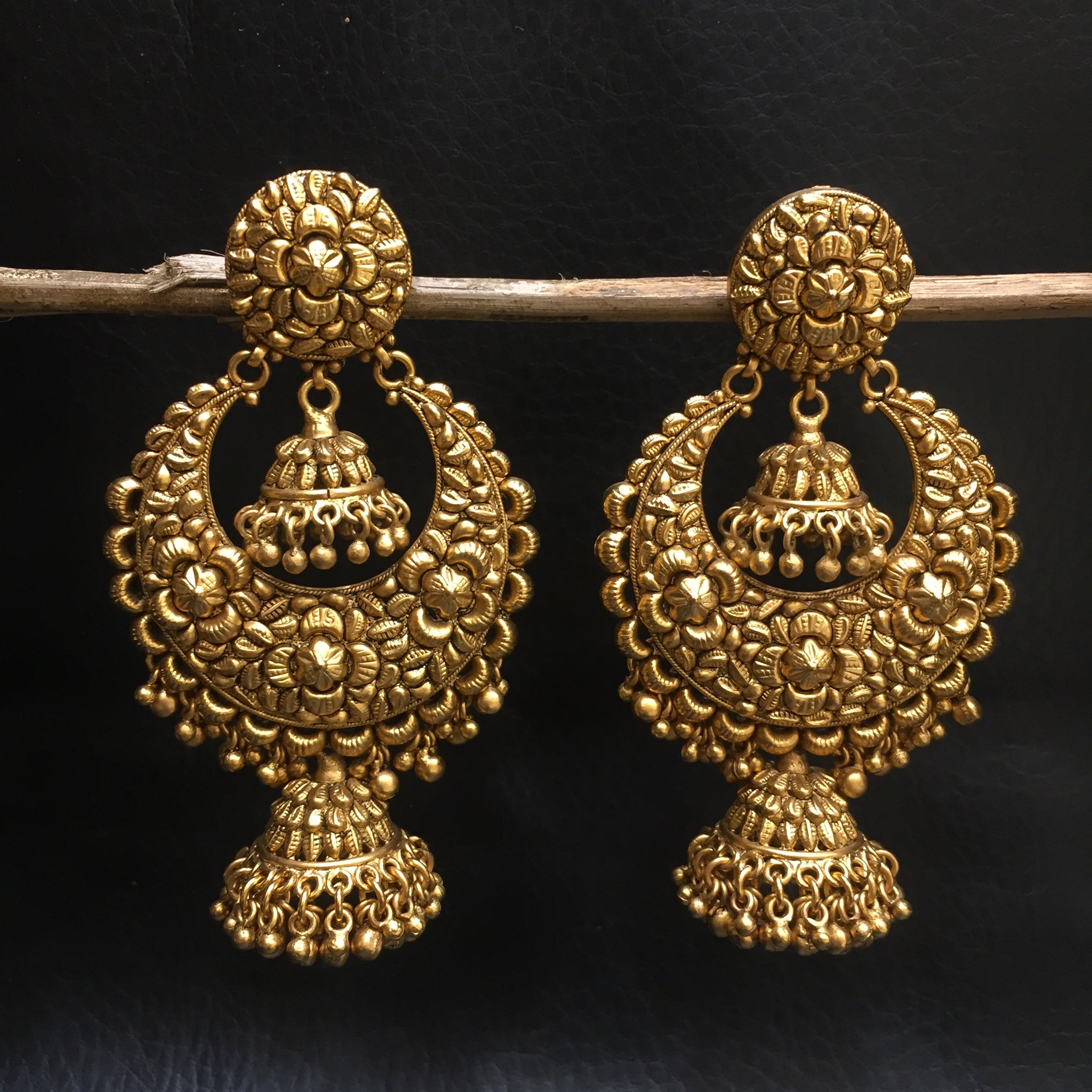 Beautiful Gold Look Earring 18874-6056 - Dazzles Jewellery