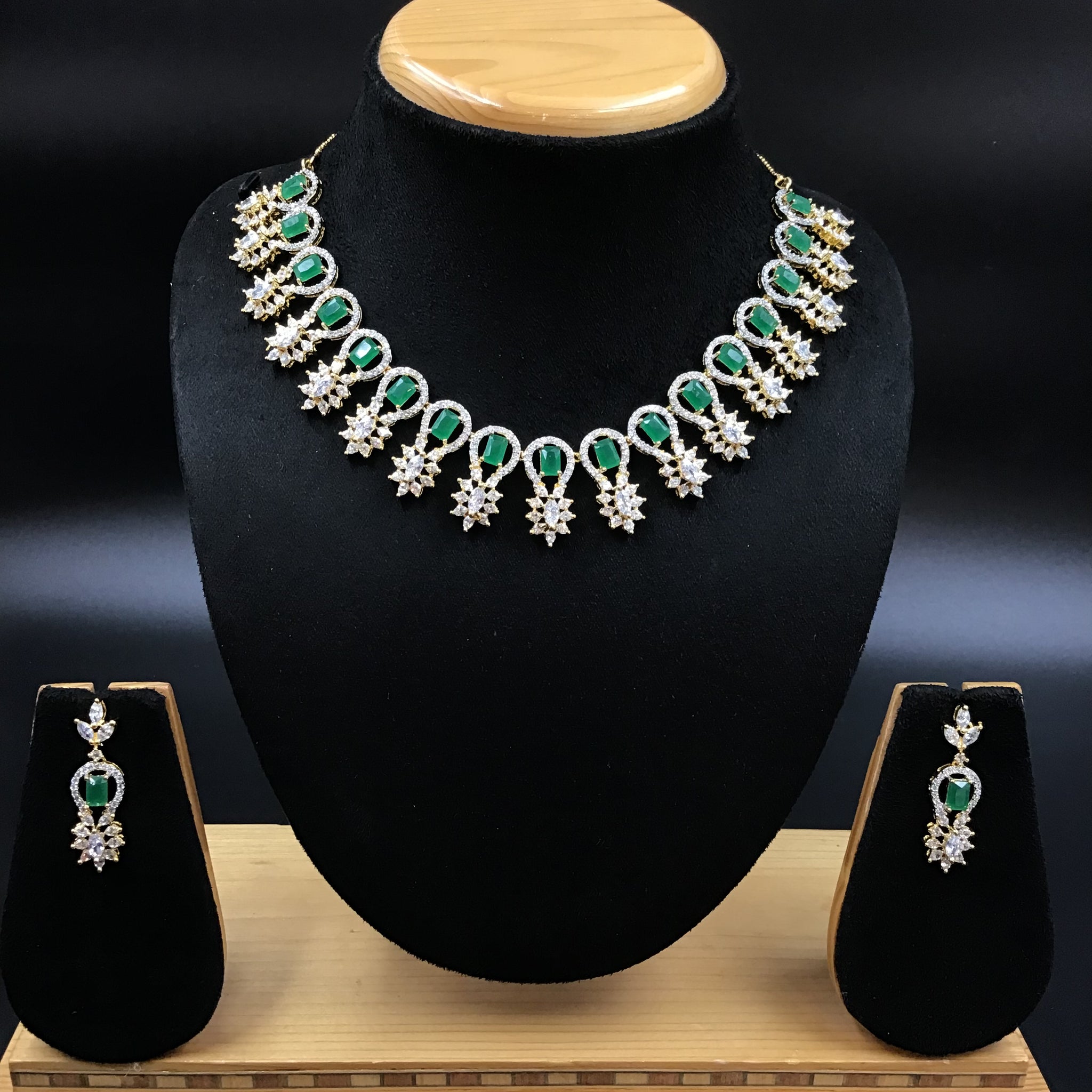 Round Neck Zircon/AD Necklace Set 3159-11 - Dazzles Jewellery