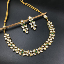 Round Neck Kundan Necklace Set 3702-28 - Dazzles Jewellery