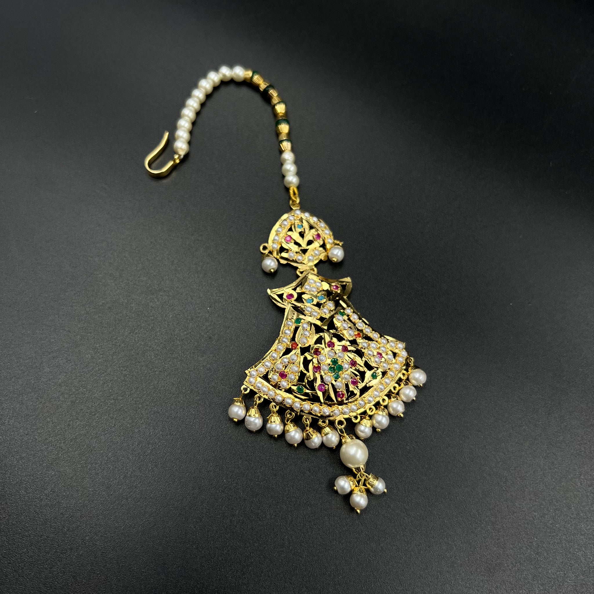 Jadau Maang Tikka 5822-73 - Dazzles Jewellery