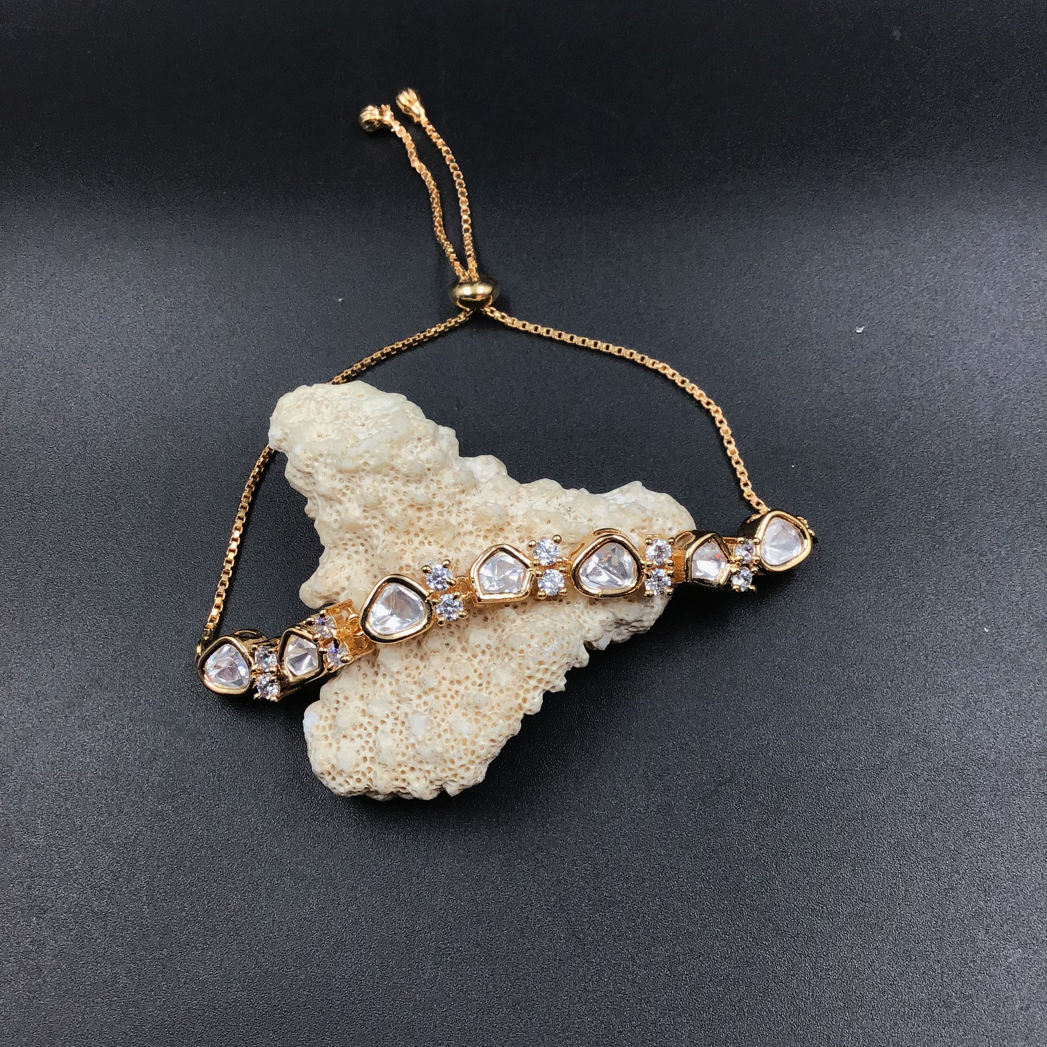 Kundan Bracelet 4286-68 - Dazzles Jewellery
