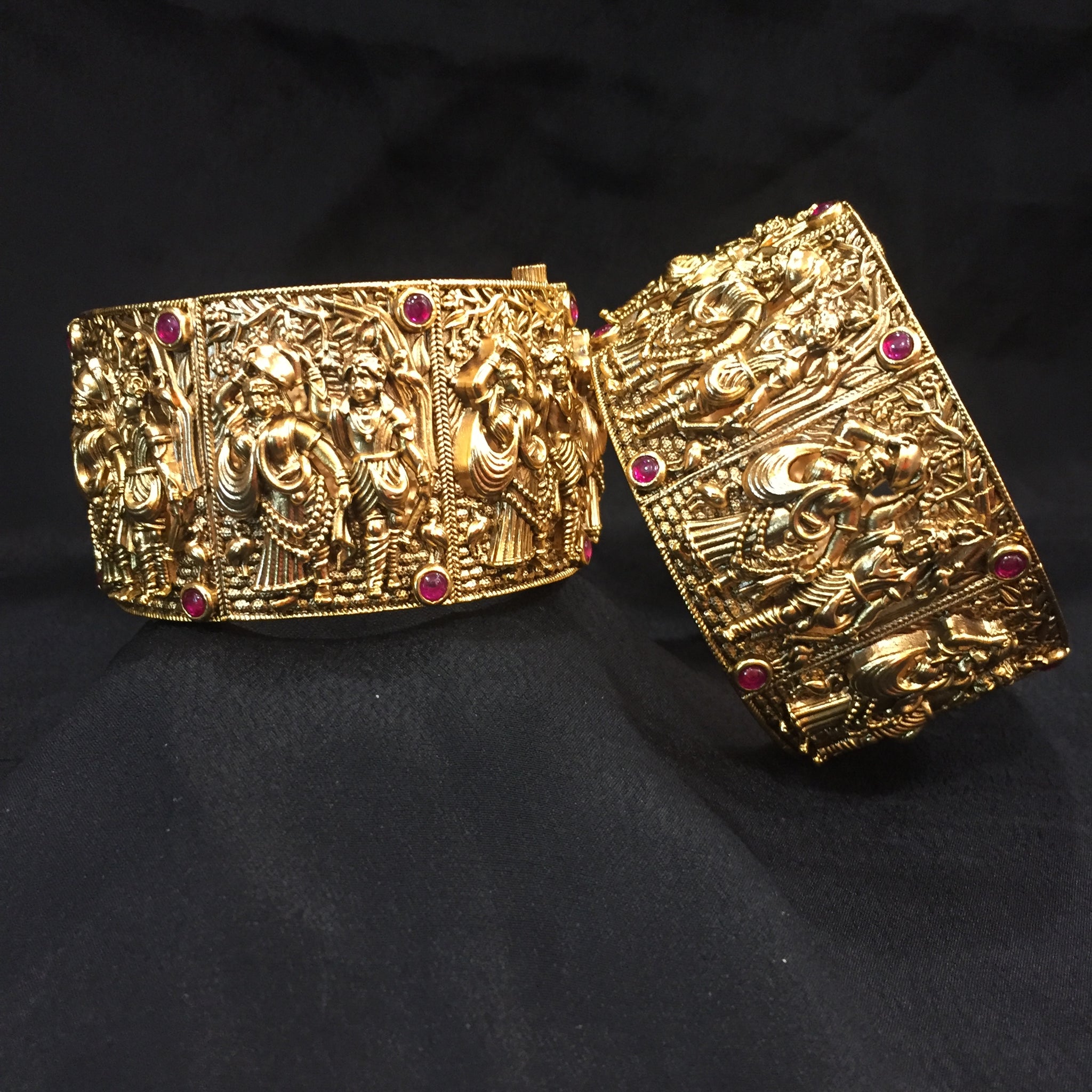 Antique Gold Finish Bangles/Kada 4061-28 - Dazzles Jewellery
