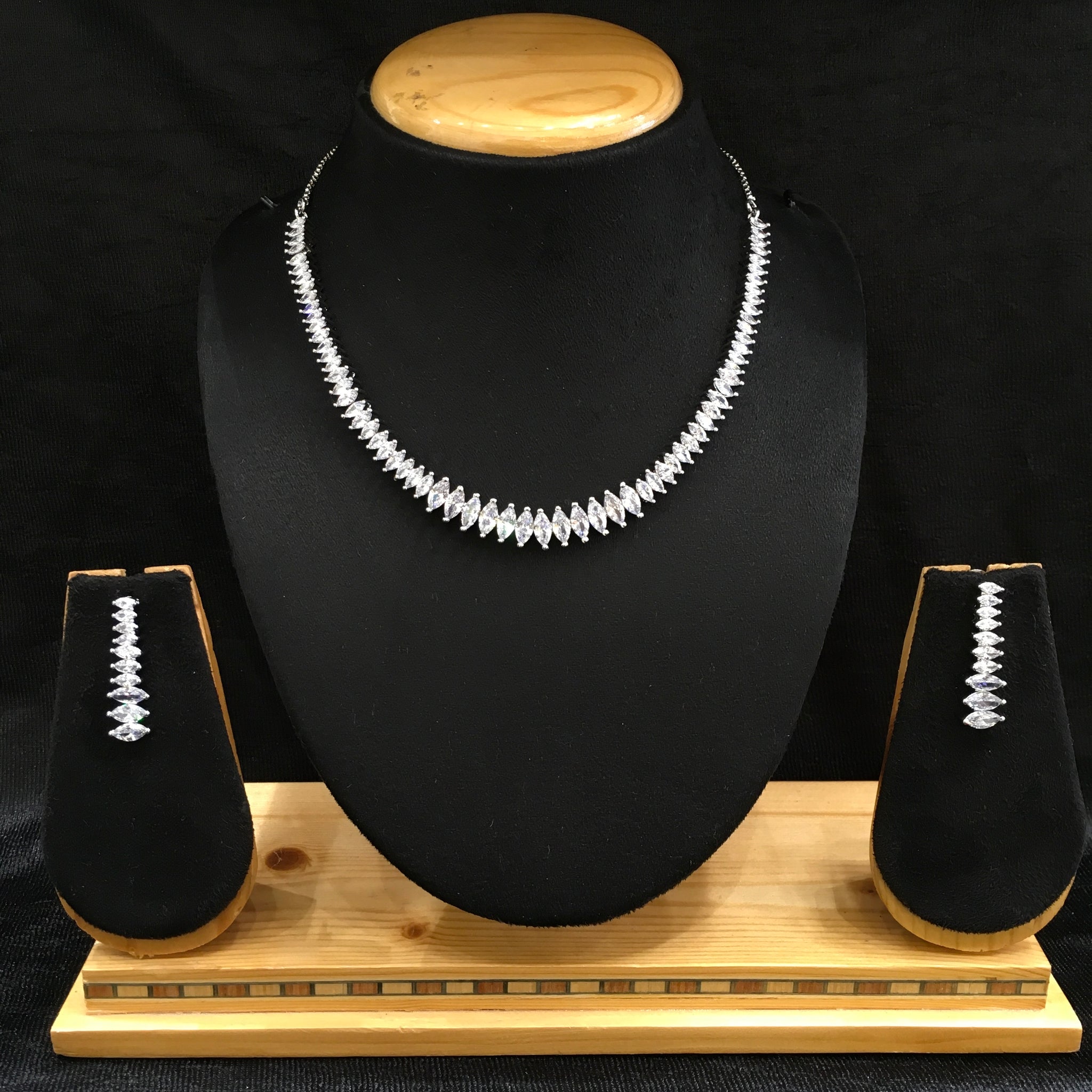 Round Neck Zircon/AD Necklace Set 6218-08 - Dazzles Jewellery