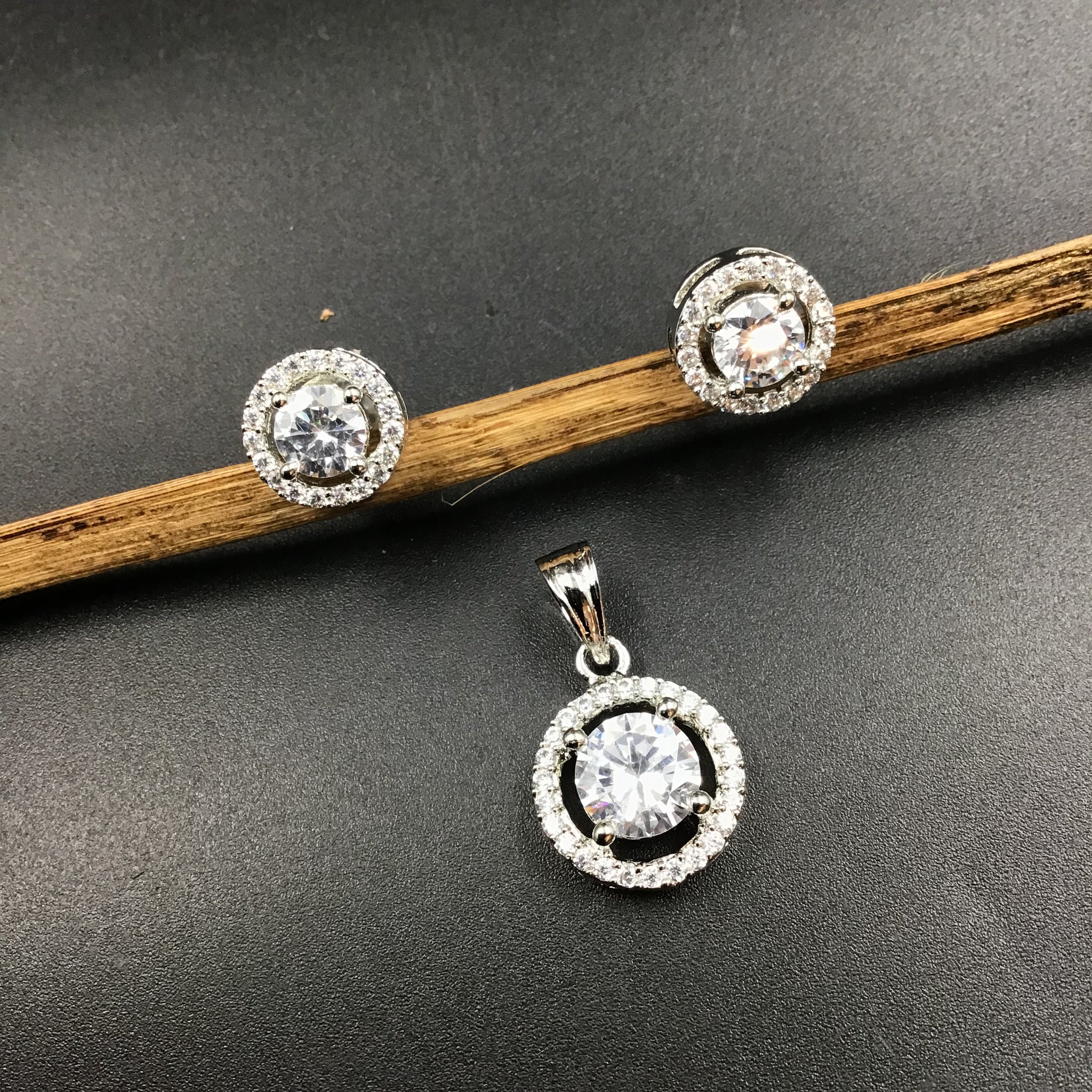 Light Zircon/AD Pendant Set 7376-34 - Dazzles Jewellery