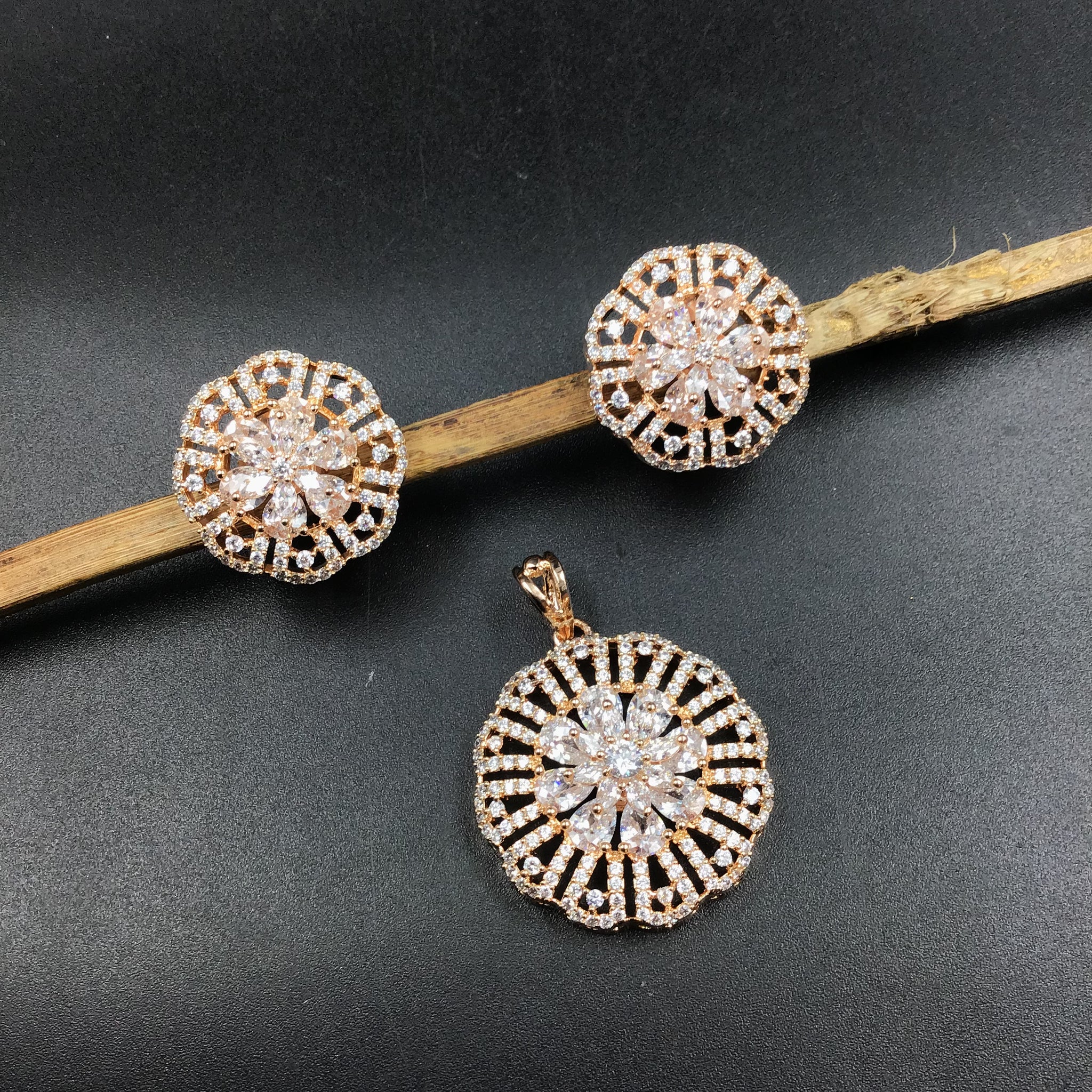 Rose Gold Polish Zircon/AD Pendant Set 6833-69 - Dazzles Jewellery