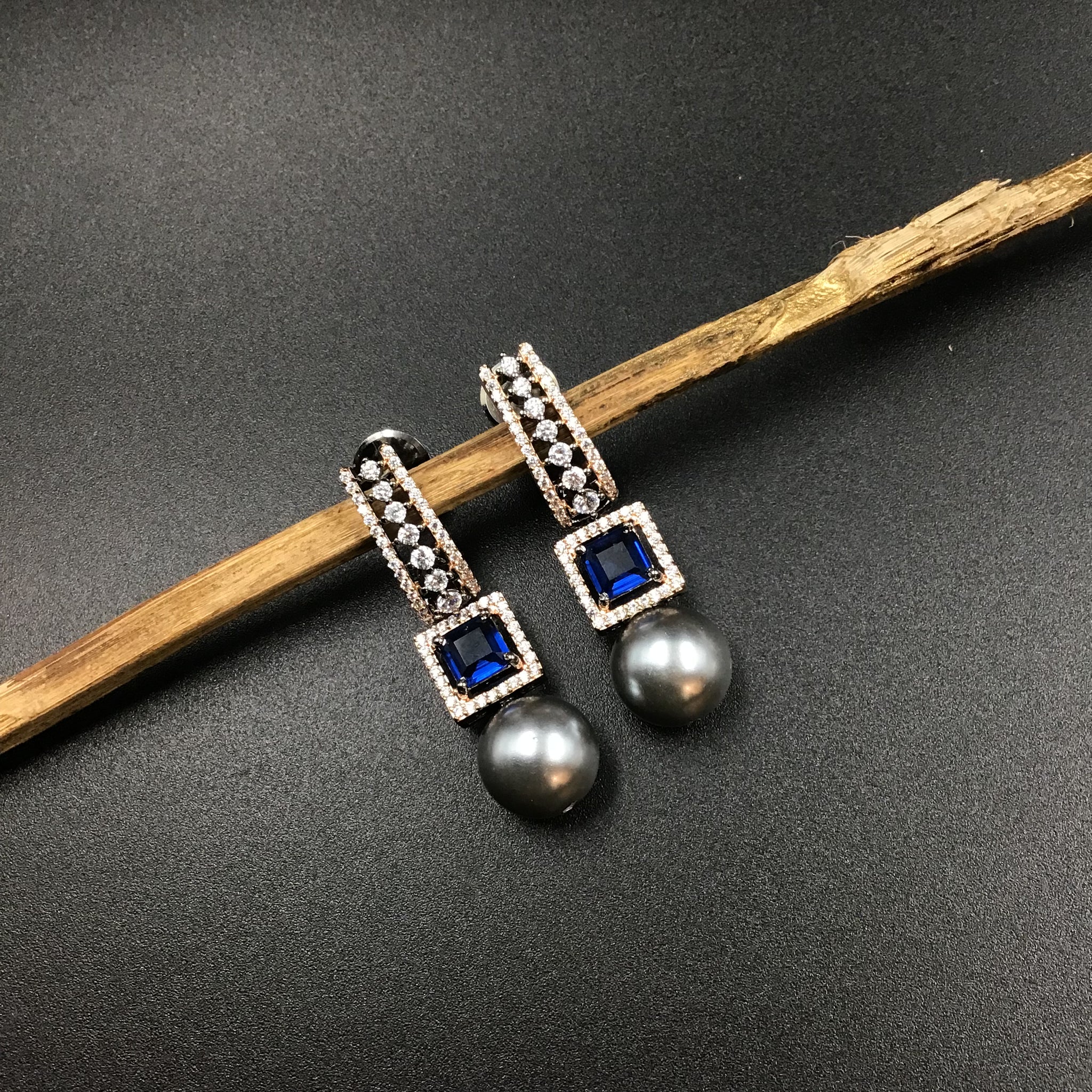 Light Earring Zircon/AD Earring 3359-08 - Dazzles Jewellery