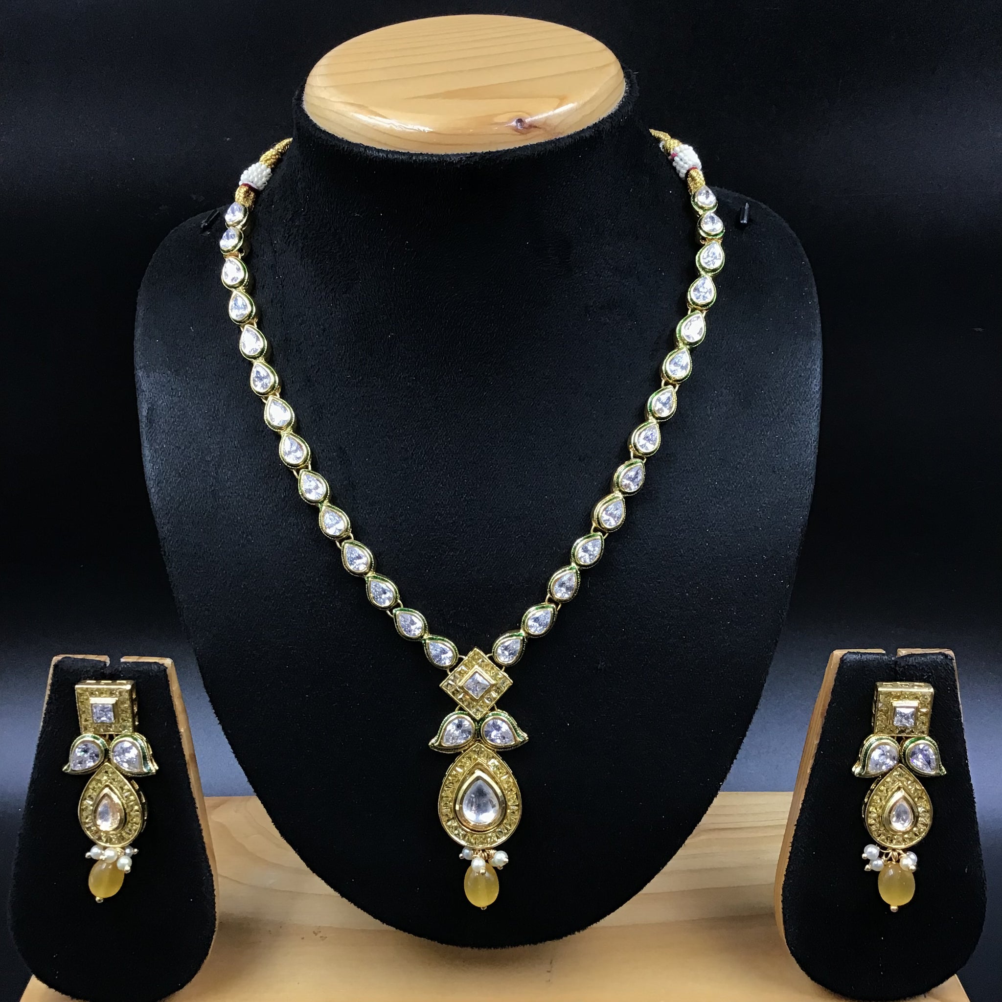 Round Neck Polki Necklace Set 4874-21 - Dazzles Jewellery