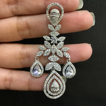 Zircon/AD Earring 1084-69 - Dazzles Jewellery