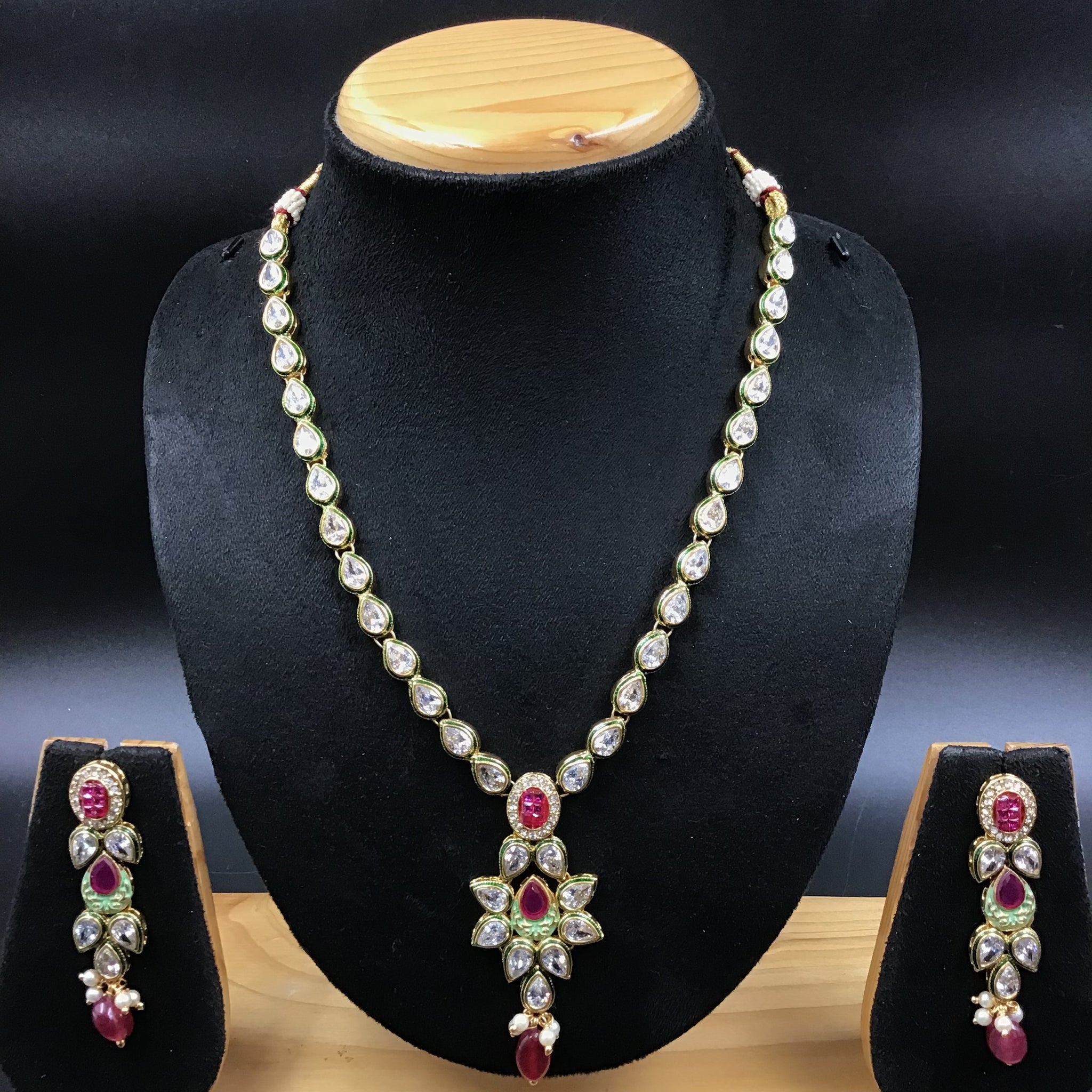 Round Neck Polki Necklace Set 4872-21 - Dazzles Jewellery
