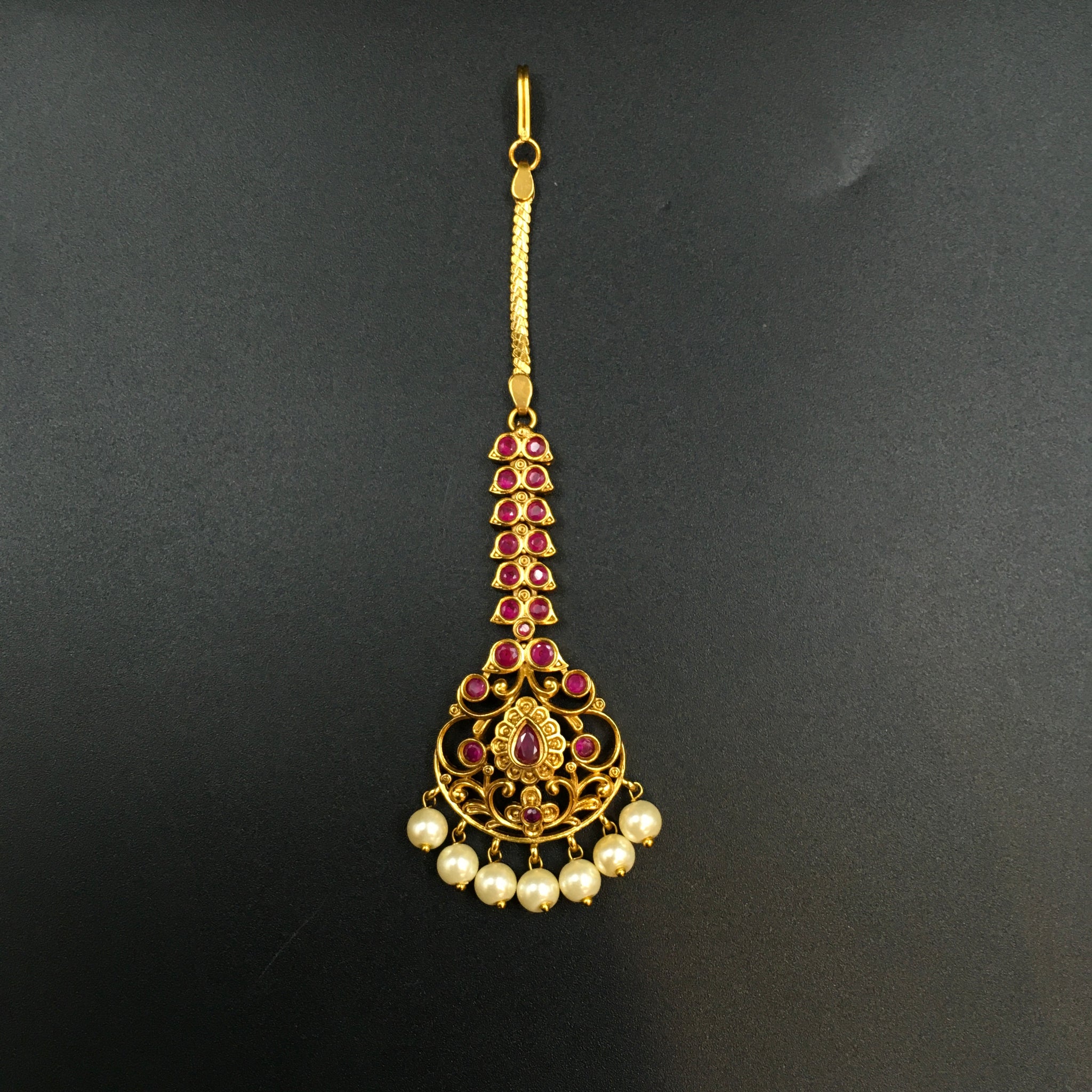 Antique Gold Polish Maang Tikka 3824-28 - Dazzles Jewellery