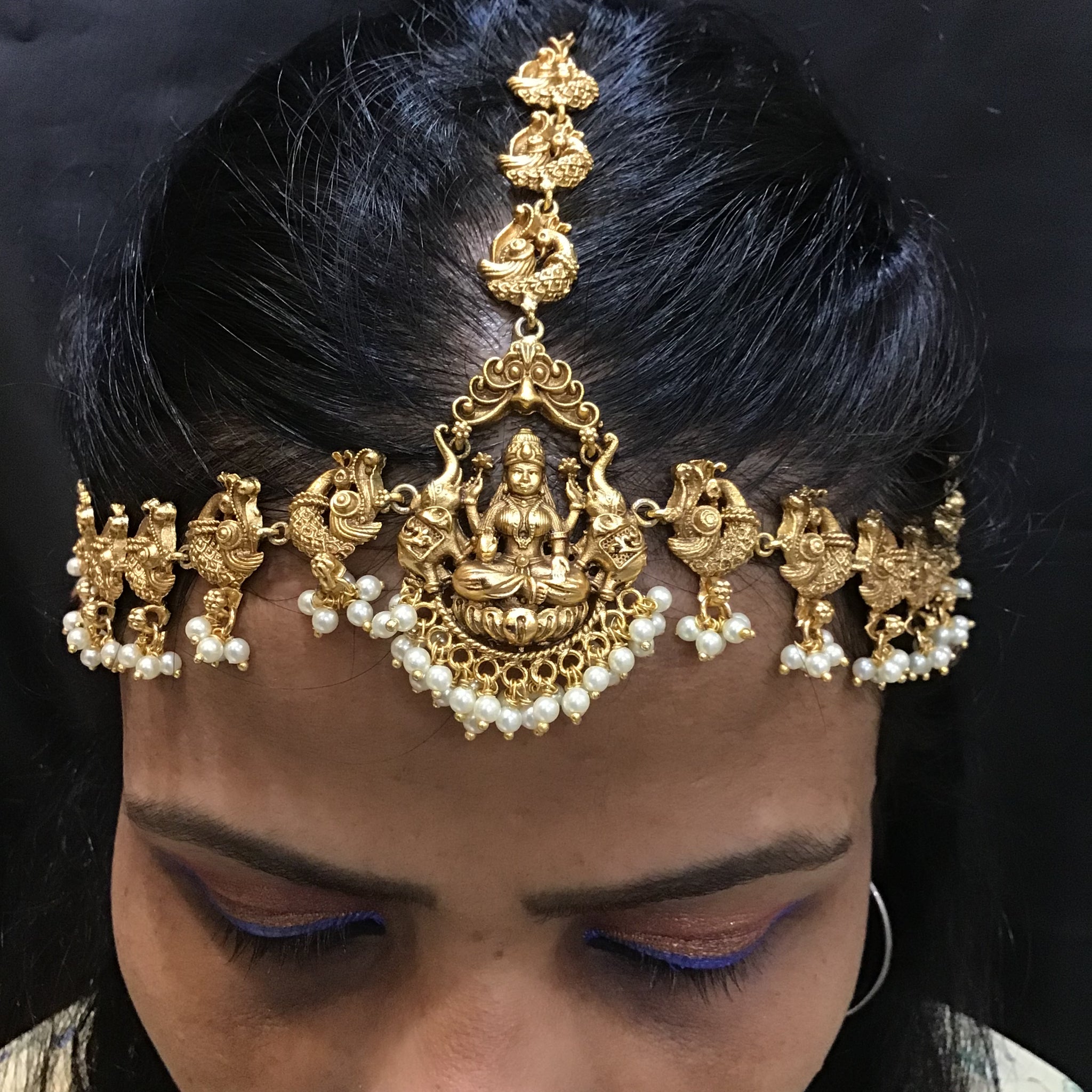 Antique Gold Finish Temple Mathapatti 7926 - Dazzles Jewellery