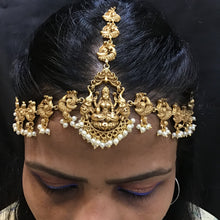 Antique Gold Finish Temple Mathapatti 7926 - Dazzles Jewellery