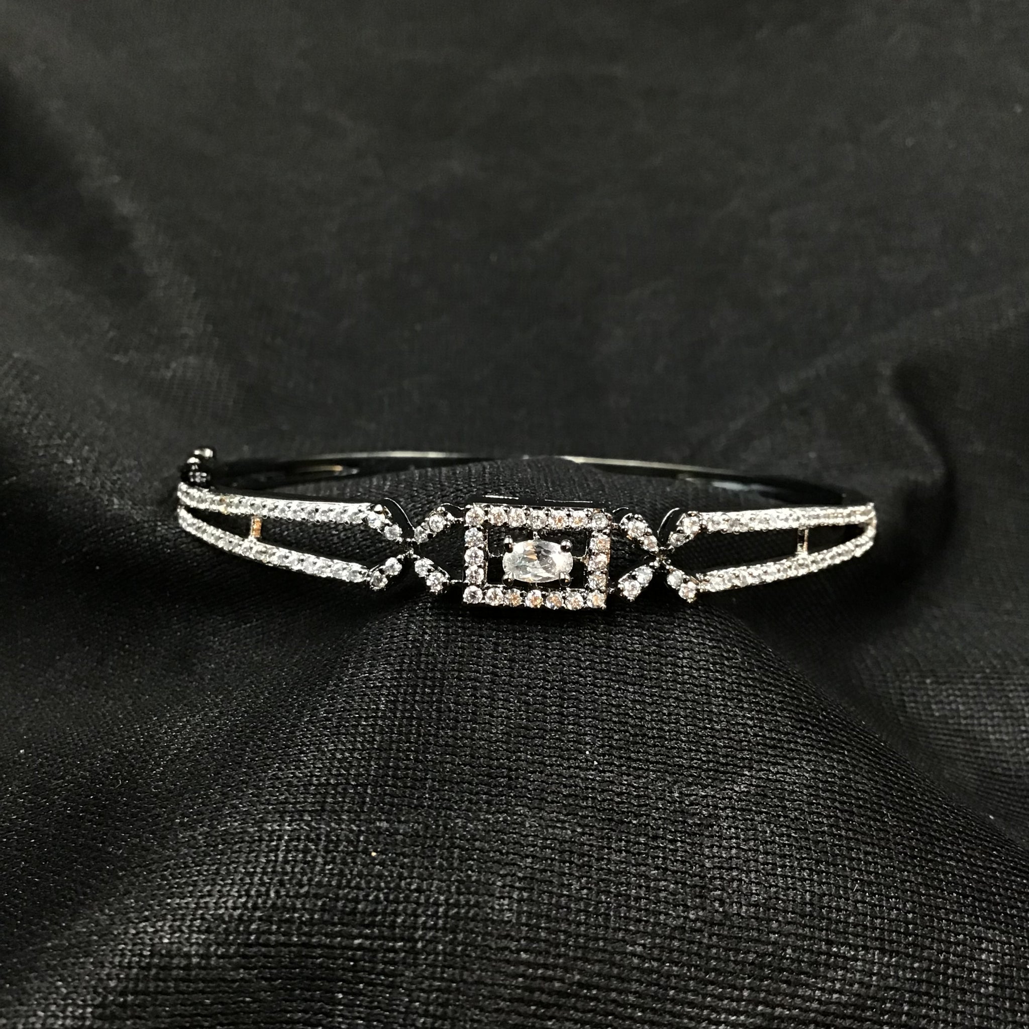 Openable Zircon/AD Bracelet 3253-11 - Dazzles Jewellery