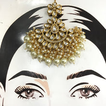 Gold Maang Tikka - Dazzles Jewellery