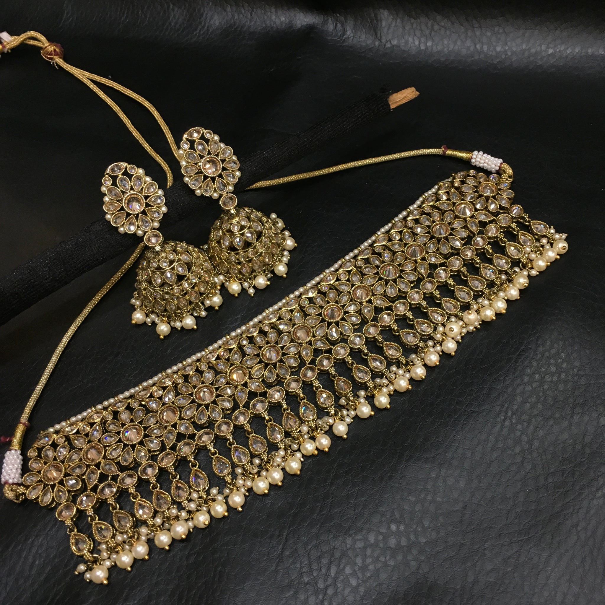 Antique Antique Necklace Set 7792-1510 - Dazzles Jewellery