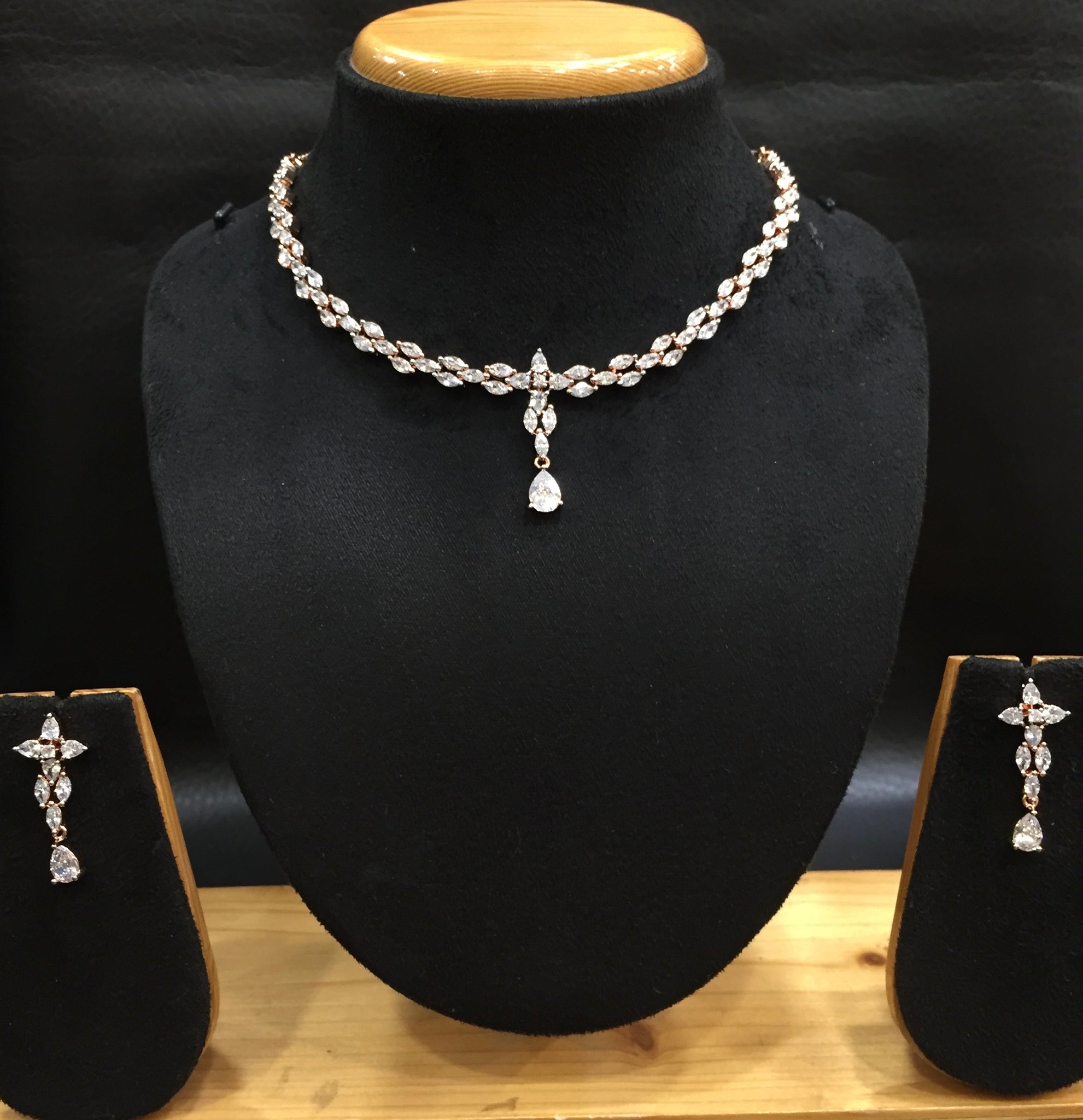 Round Neck Zircon/AD Necklace Set 3151-11 - Dazzles Jewellery