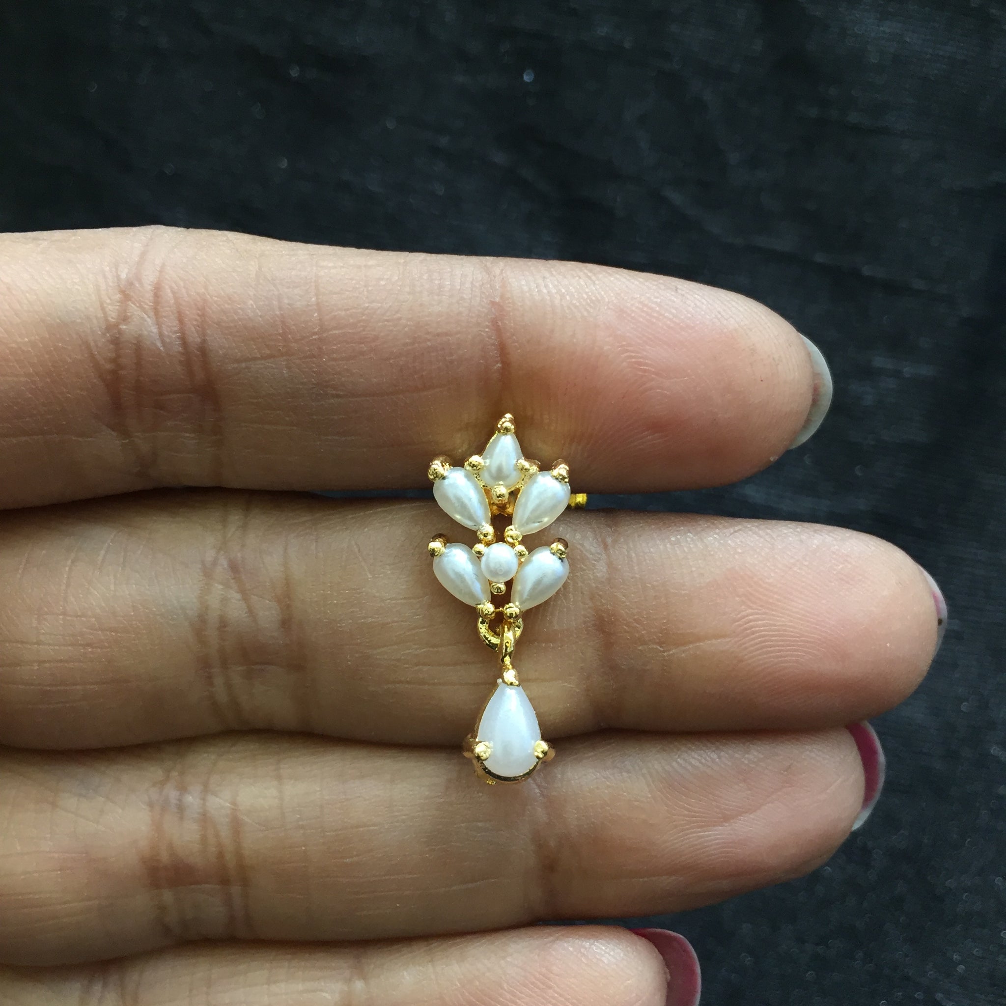Tops/Studs Jadau Earring 5975-65 - Dazzles Jewellery