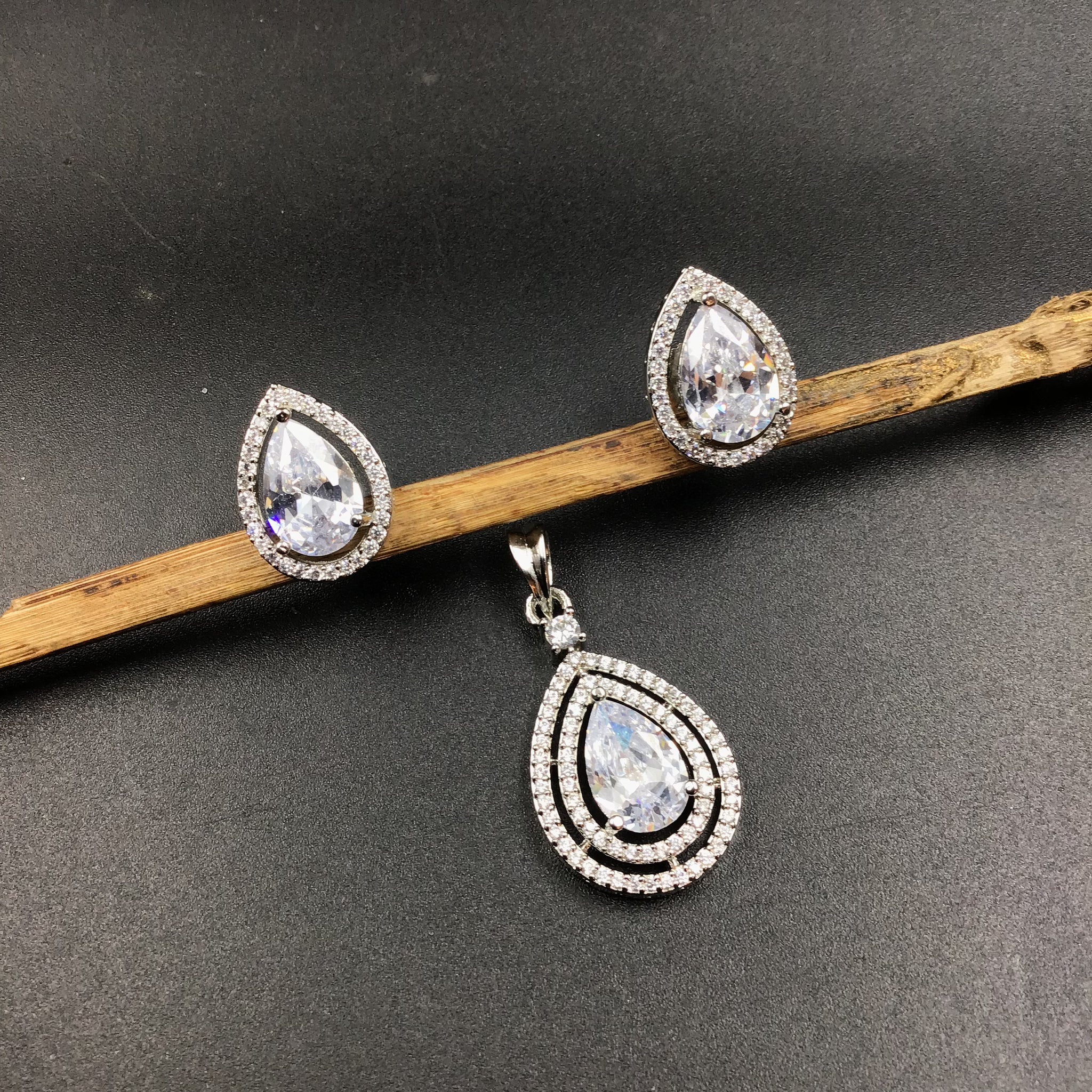Silver Zircon/AD Pendant Set - Dazzles Jewellery