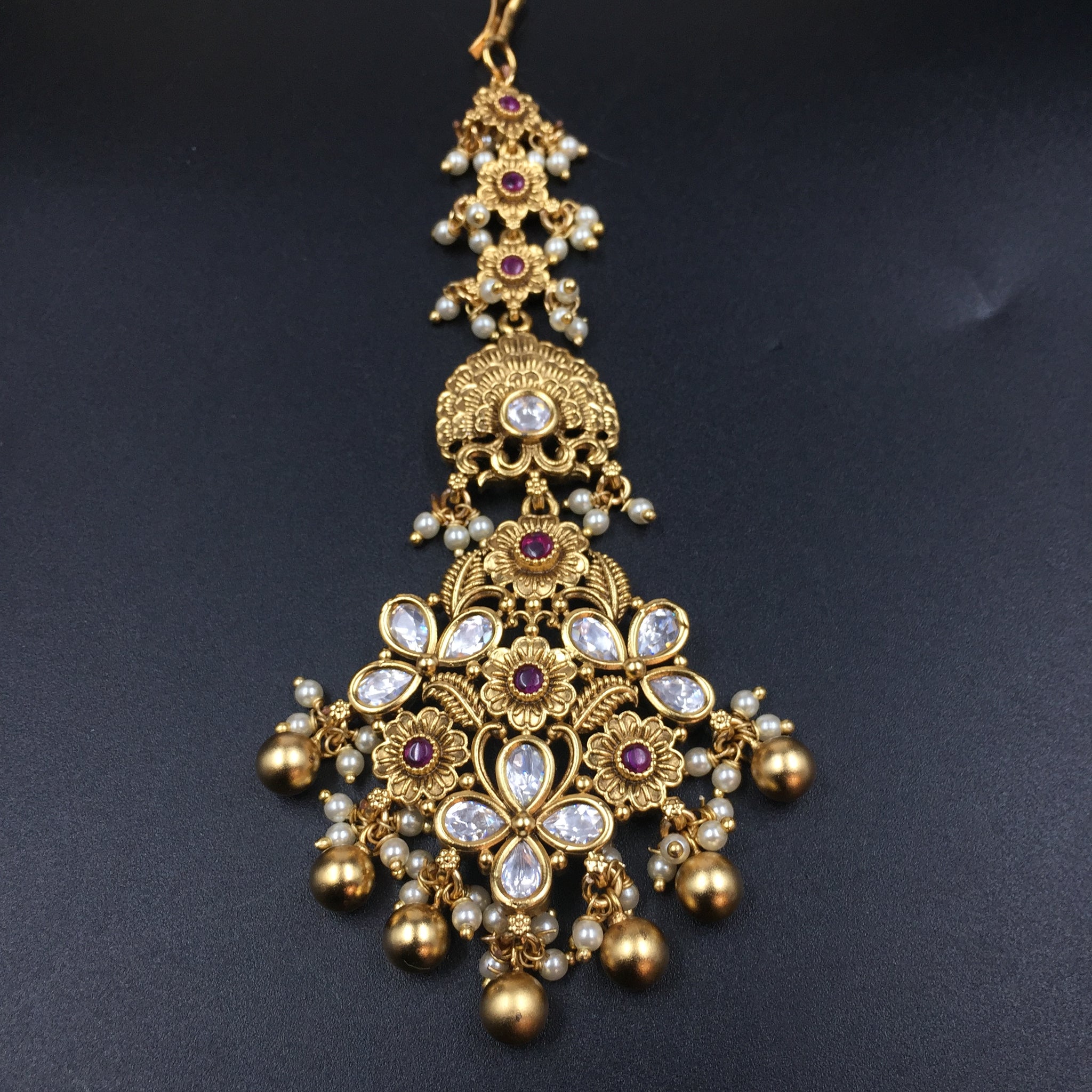 Kundan Maang Tikka 3790-28 - Dazzles Jewellery
