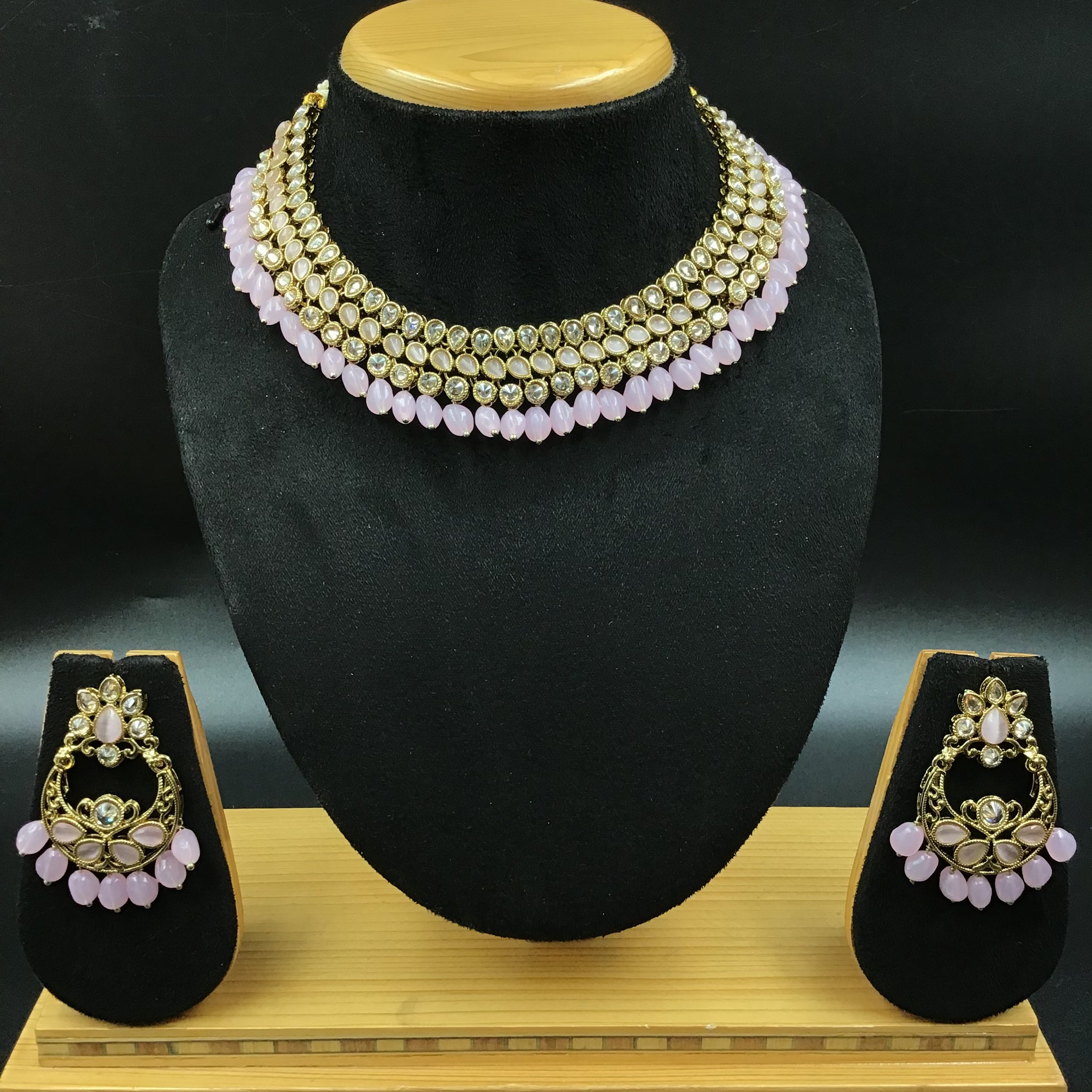 Round Neck Antique Necklace Set 4648-33 - Dazzles Jewellery