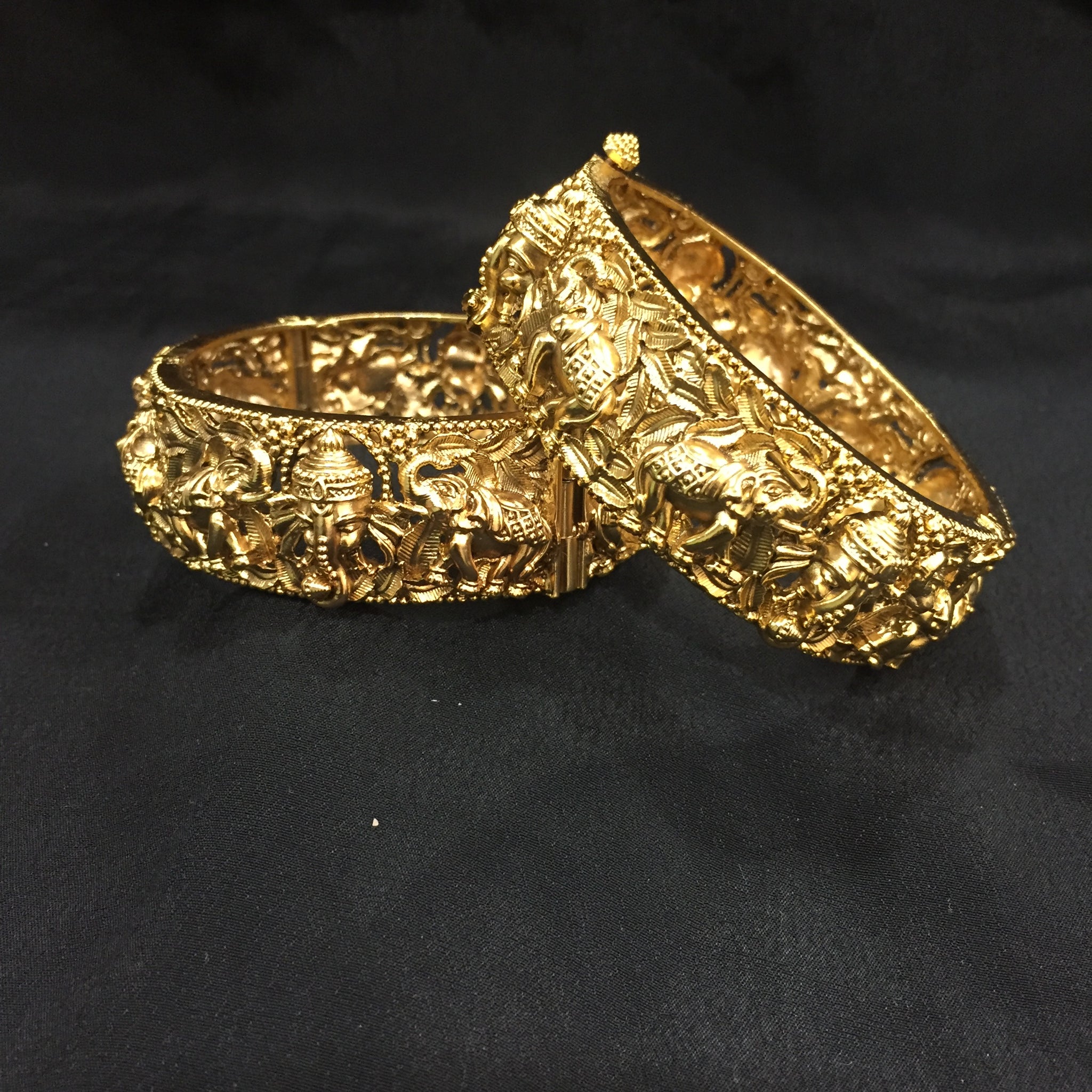 Antique Gold Finish Bangles/Kada 4058-28 - Dazzles Jewellery