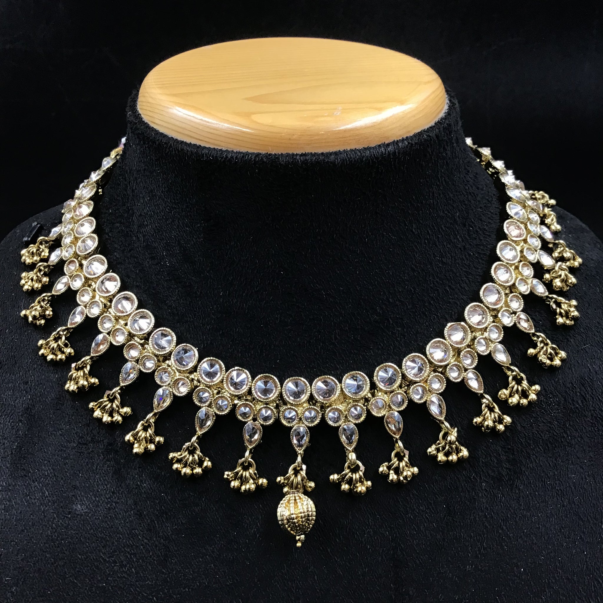 Antique Antique Necklace Set - Dazzles Jewellery